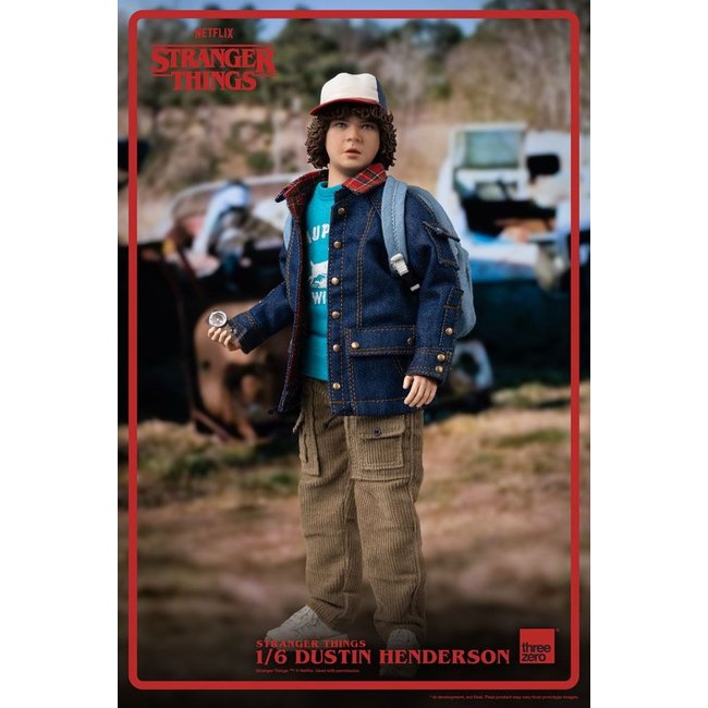 Stranger Things Action Figure 1/6 Dustin Henderson 23 cm
