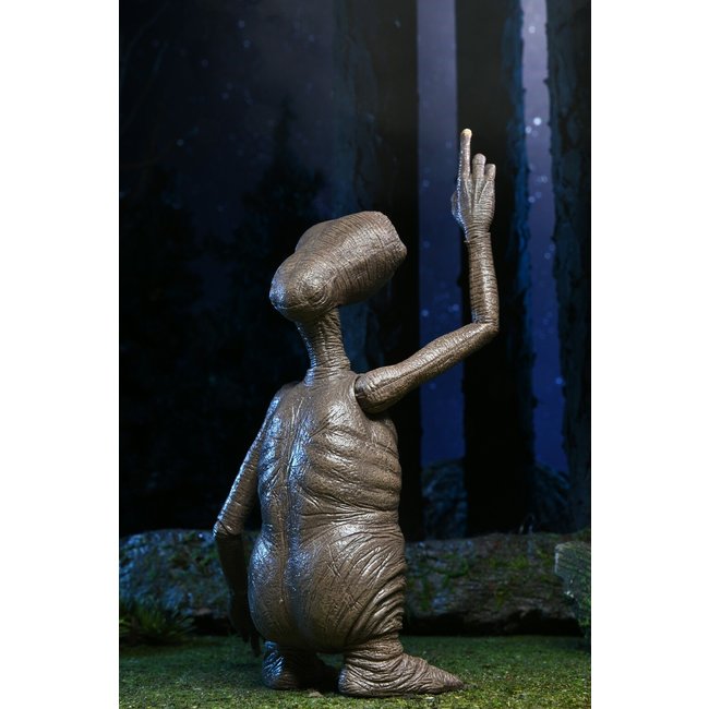 E.T. the Extra-Terrestrial: 40th Anniversary - Ultimate E.T. 7 inch Action Figure
