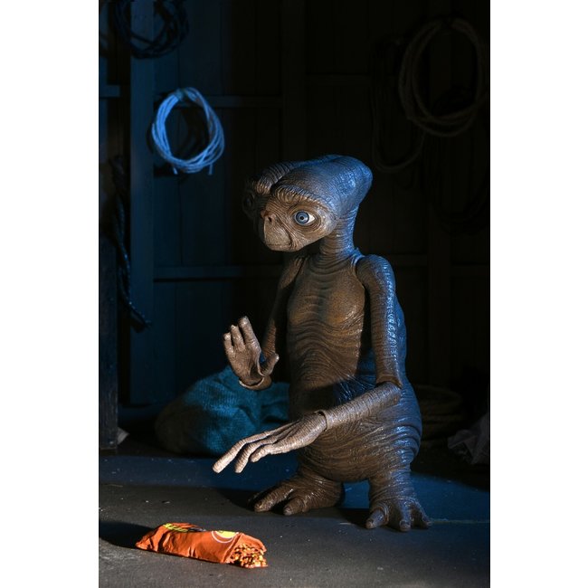 E.T. the Extra-Terrestrial: 40th Anniversary - Ultimate E.T. 7 inch Action Figure