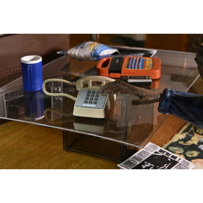 E.T. the Extra-Terrestrial: 40th Anniversary - Ultimate Telepathic E.T. 7 inch Action Figure