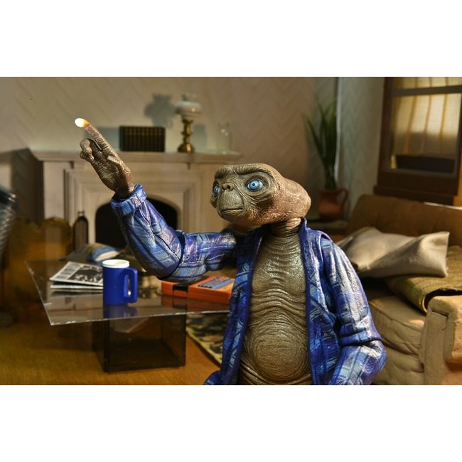 E.T. the Extra-Terrestrial: 40th Anniversary - Ultimate Telepathic E.T. 7 inch Action Figure