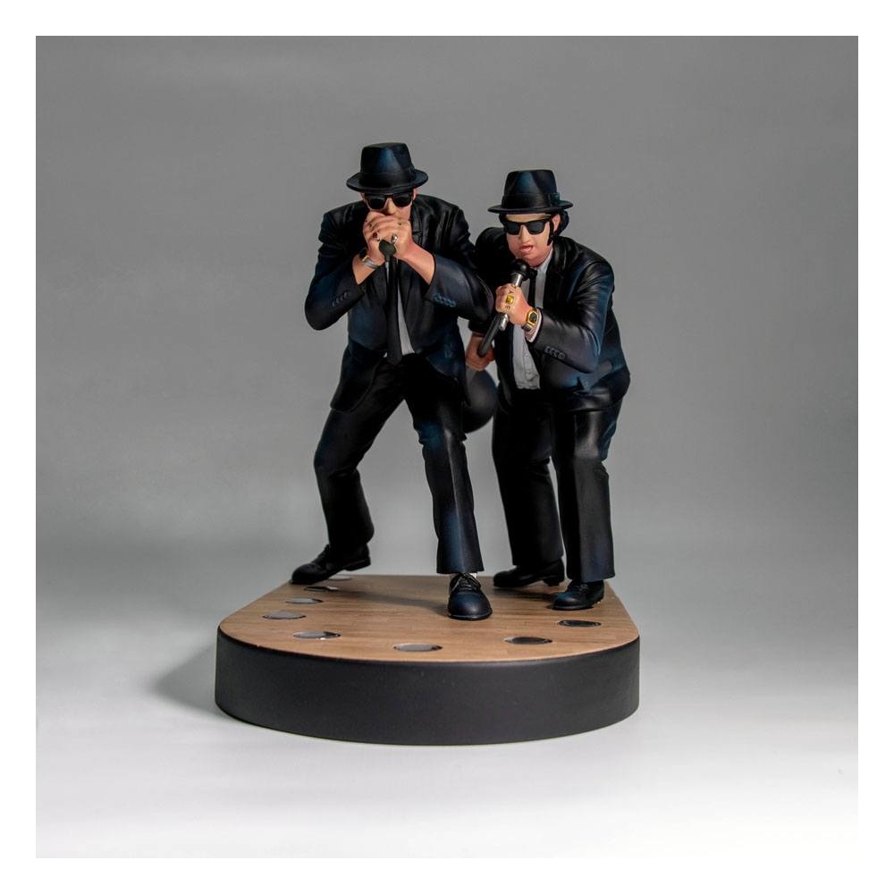 Blues Brothers Statue Jake & Elwood On Stage 17 cm The Movie Store