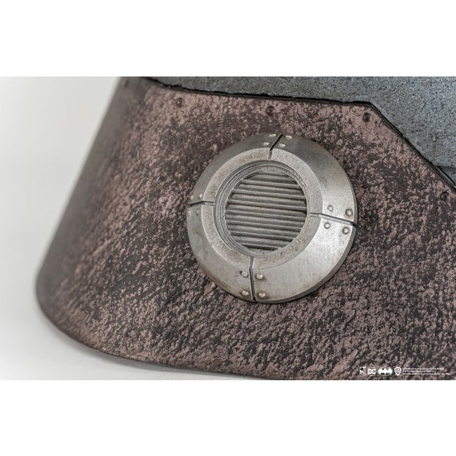 Batman Returns Replica 1/1 Catwoman Mask 48 cm