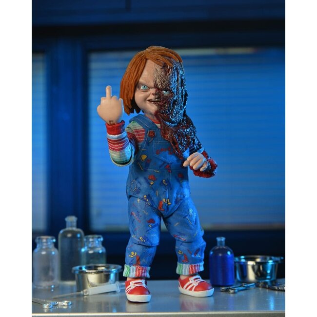 Child´s Play Action Figure Chucky (TV Series) Ultimate Chucky 10 cm