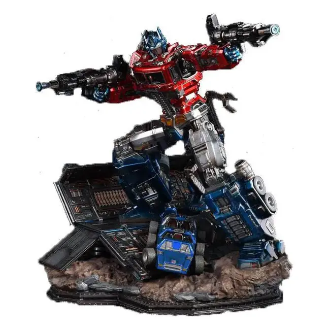 Transformers G1 Optimus Prime Statue