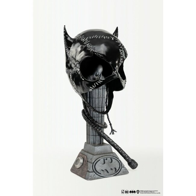 Batman Returns - Catwoman 1:1 Scale Mask Replica