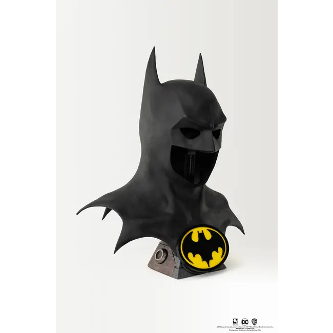 Batman 1:1 Cowl Replica