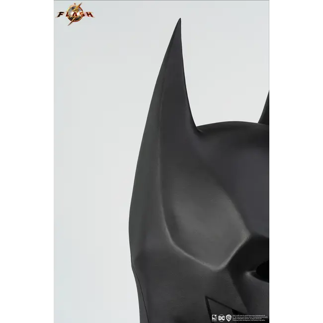 The Flash - Batman 1:1 Scale Cowl Replica