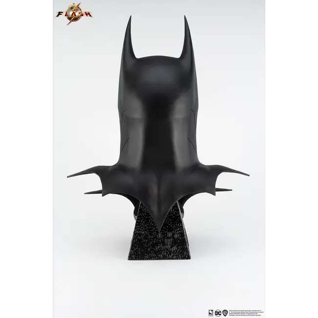 The Flash - Batman 1:1 Scale Cowl Replica