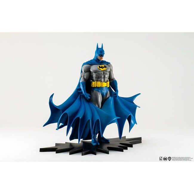 Batman PX PVC Statue 1/8 Batman Classic Version 27 cm