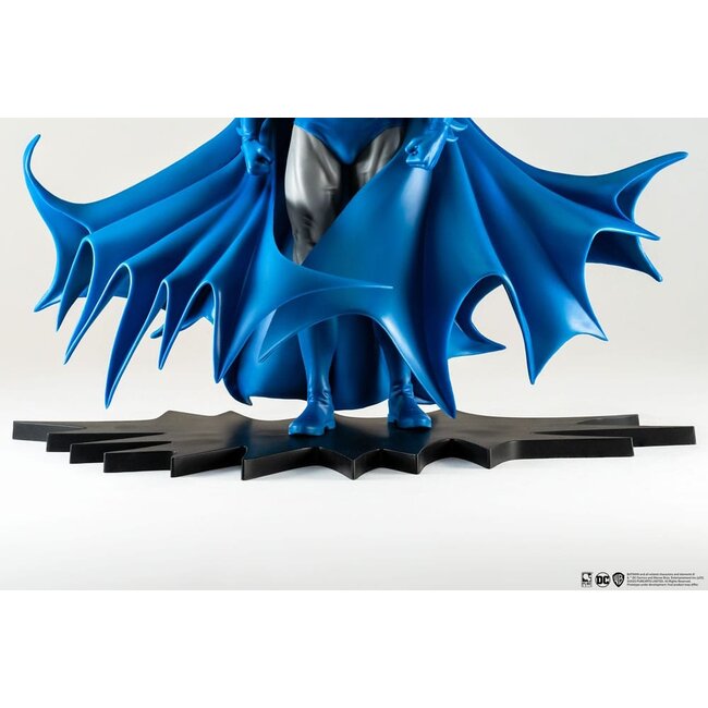 Batman PX PVC Statue 1/8 Batman Classic Version 27 cm
