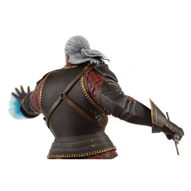 Witcher 3 Wild Hunt PVC Statue Geralt Toussaint Tourney Armor 20 cm