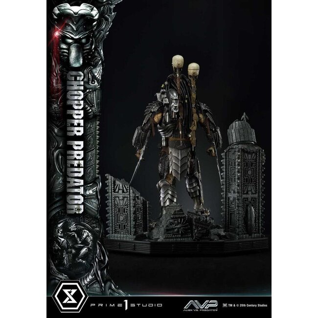 The Alien vs. Predator Museum Masterline Series Statue 1/3 Chopper Predator 103 cm