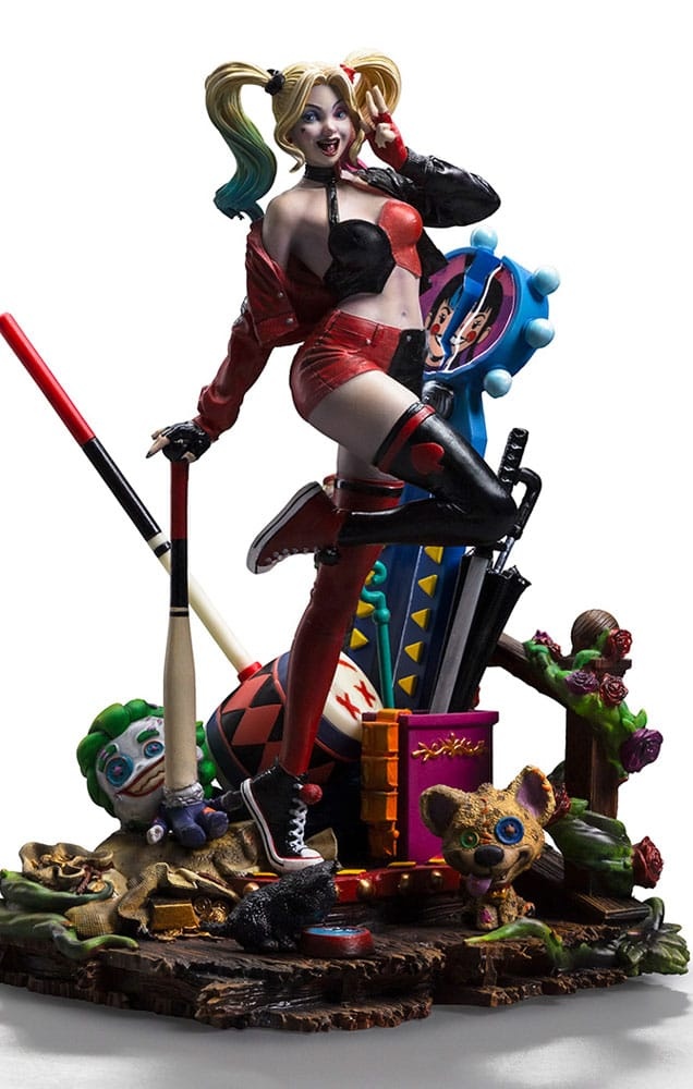 DC Comics Deluxe Art Scale Statue 1/10 Harley Quinn (Gotham City