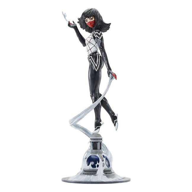 Marvel Premier Collection Statue 1/7 Silk 36 cm