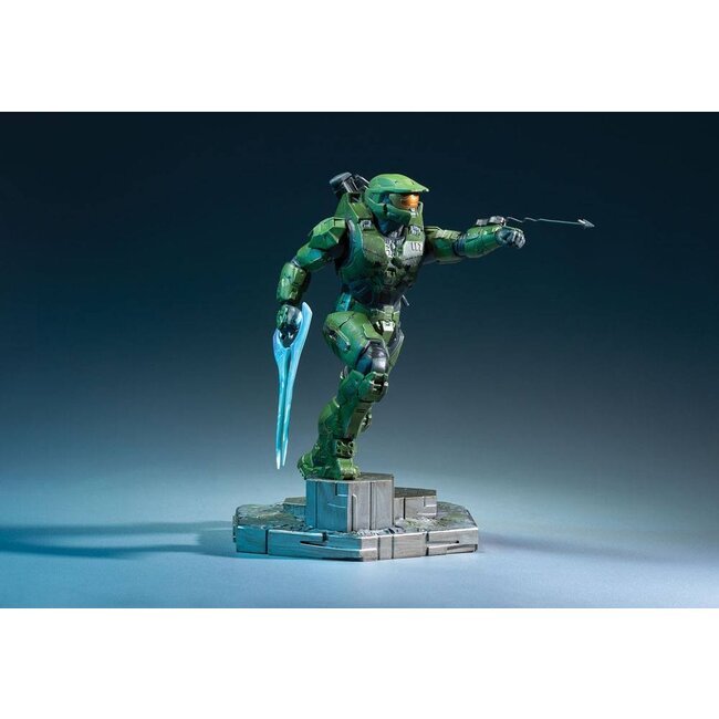 Halo Infinite PVC Statue Master Chief & Grappleshot 26 cm