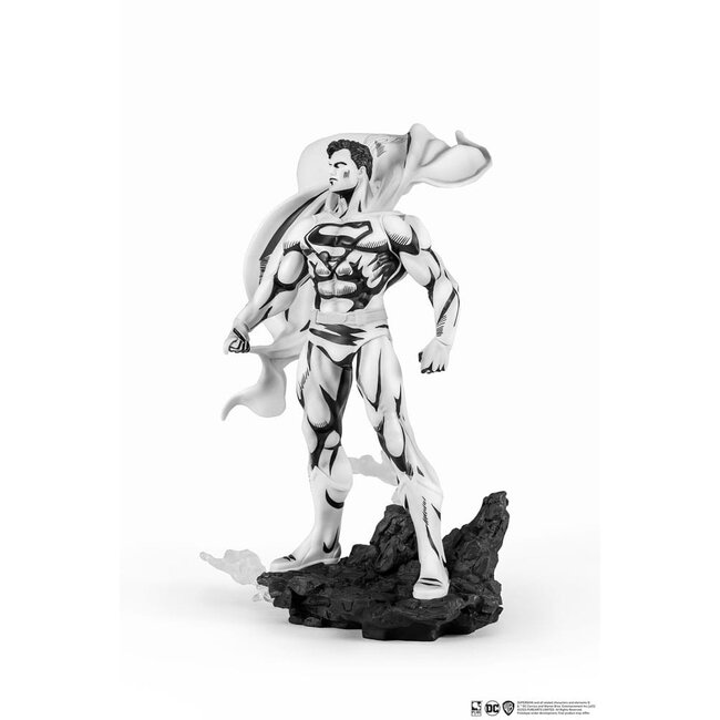 Man of Steel PX PVC Statue 1/8 SDCC 2024 Superman Black & White Version 36 cm