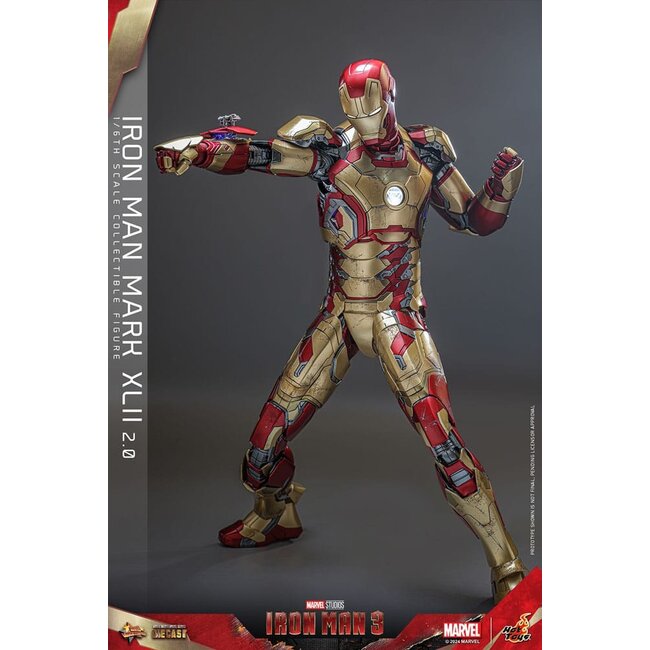Iron Man 3 Movie Masterpiece Diecast Actionfigur 1/6 Iron Man Mark XLII (2.0) 32 cm