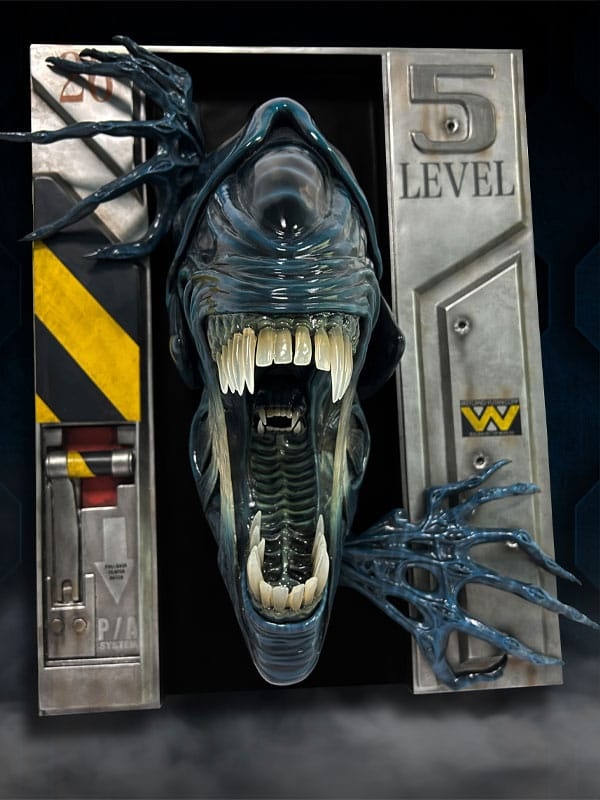 Aliens Wall Sculpture 1/2 Alien Queen 51 x 41 x 25 cm - The Movie Store