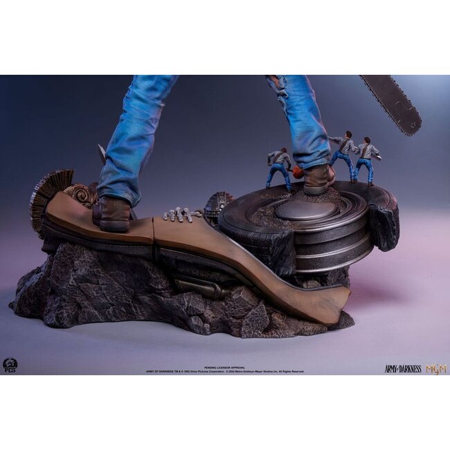 Army of Darkness Premier Series Statue 1/4 Ash 53 cm