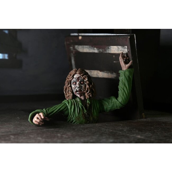 Evil Dead Ultimate Actionfiguren Doppelpack Bloody Ash & Cheryl Williams 18 cm