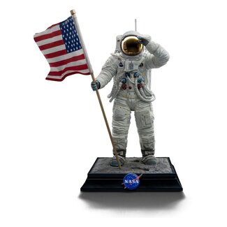 Iron Studios NASA Art Scale Statue 1/10 Apollo 11 Astronaut 23 cm