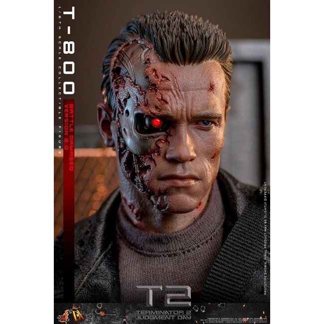 Terminator 2 Movie Masterpiece Actionfigur 1/6 T-800 Battle Damaged Version 2.0 32 cm