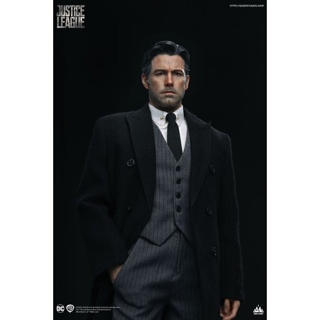 Justice League Statue 1/4 Bruce Wayne (Ben Affleck) 51 cm