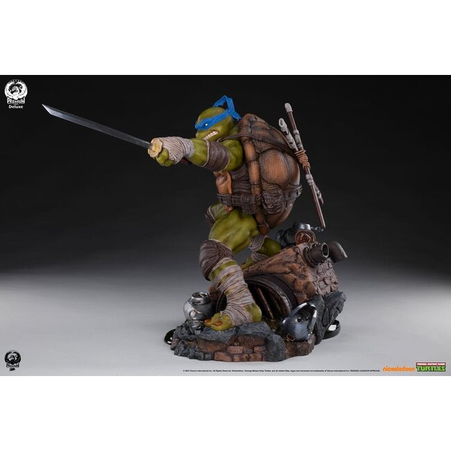 Teenage Mutant Ninja Turtles Statue 1/3 Leonardo (Deluxe Edition) 52 cm