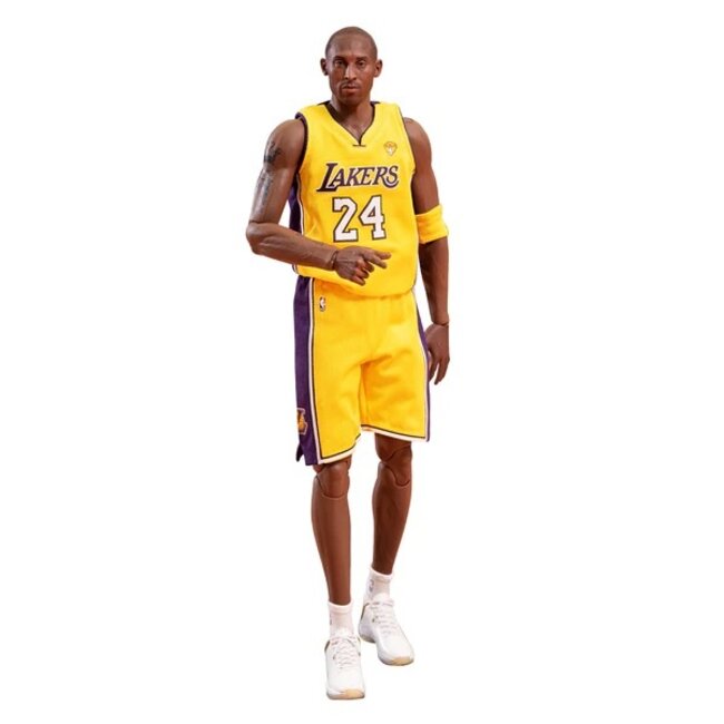 NBA Collection Real Masterpiece Action Figure 1/6 Kobe Bryant Limited Edtition 30 cm