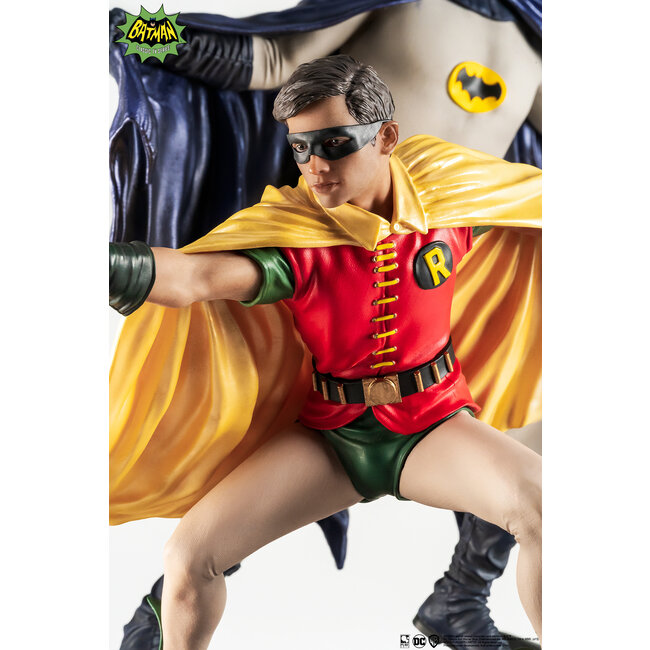 DC Comics PVC Diorama Statue 1/8 Batman & Robin 1966 23 cm