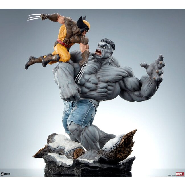 Marvel Statue Grey Hulk vs Wolverine 58 cm