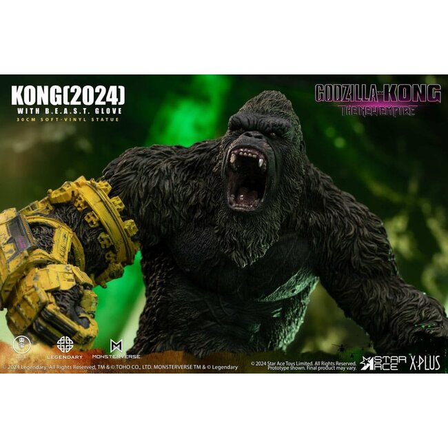 Godzilla vs. Kong: The New Empire Soft Vinyl Statue Kong with B.E.A.S.T. Glove 30 cm