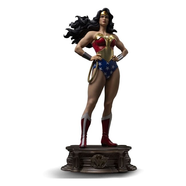 Iron Studios DC Comics Legacy Replika Statue 1/4 Wonder Woman 56 cm