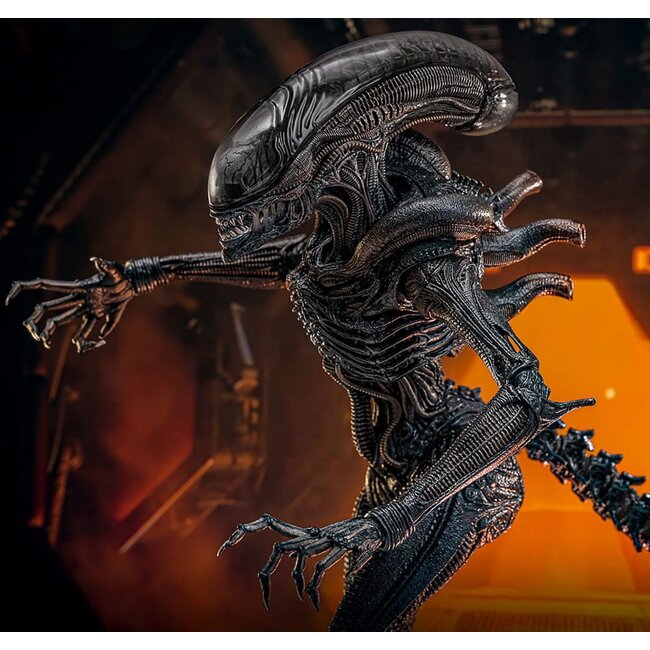 Alien: Romulus Movie Masterpiece Actionfigur 1/6 Verbrannter Xenomorph 44 cm