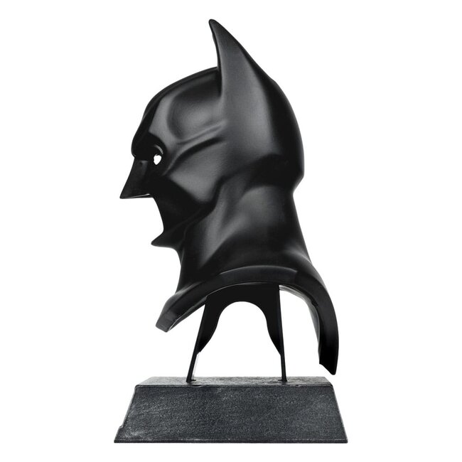 Batman Begins DC Direct Mini-Replika 1/3 Batman-Kappe 19 cm