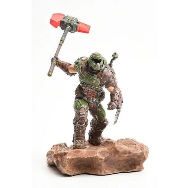 DEVplus Doom Eternal Statue Doom Slayer 15 cm