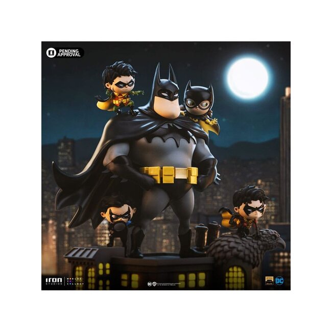 Batman Animated icons PVC Figure Batman Family 18 cm