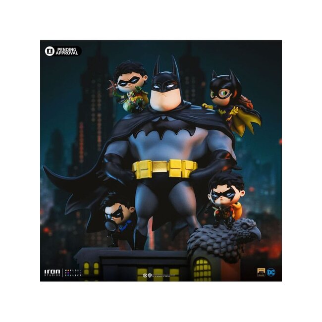 Batman Animated icons PVC Figure Batman Family 18 cm