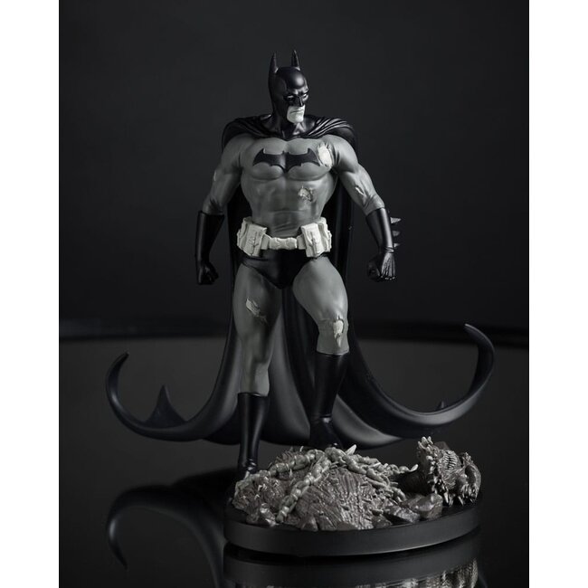 DC Direct Statue 1/10 Batman von Bjorn Barends (Schwarz Weiß) 18 cm
