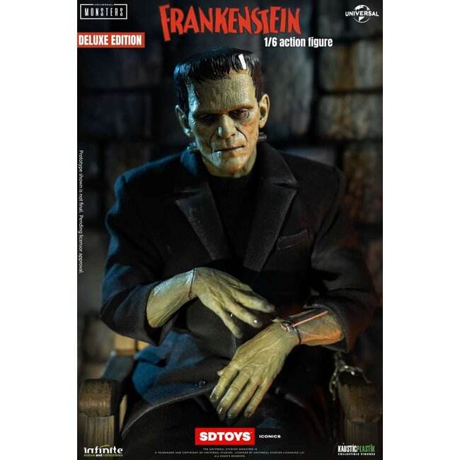 Frankenstein's Monster 1/6 Action Figure Deluxe Edition