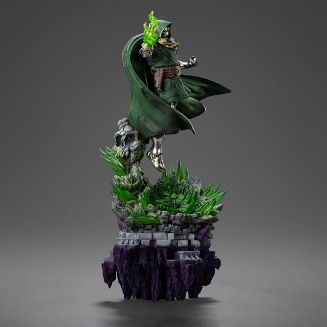 The Infinity Gauntlet Marvel Legends Diorama Statue 1/10 Doctor Doom Deluxe Edition 42 cm