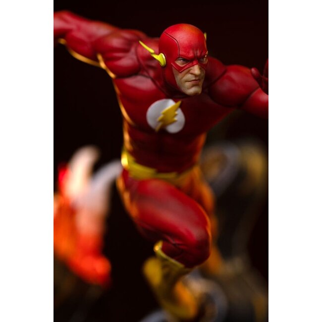 DC Comics Art Scale Statue 1/10 Flash 25 cm