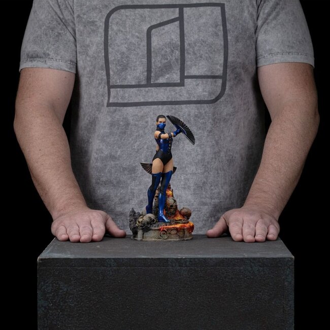 Mortal Kombat Art Scale Statue 1/10 Kitana 22 cm