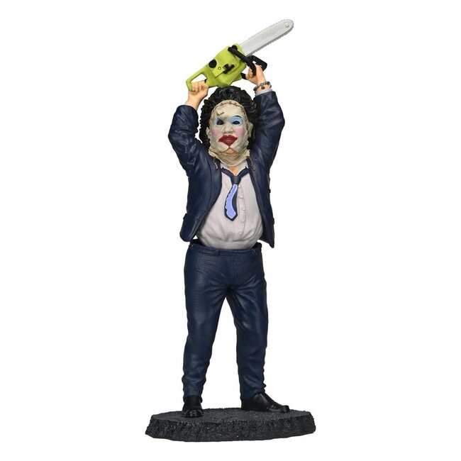 NECA  The Texas Chain Saw Massacre Head Knocker Pretty Woman Leatherface 23 cm