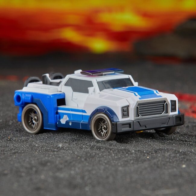 Transformers Generations Legacy United Deluxe Class Action Figure Robots in Disguise 2015 Universe Strongarm 14 cm