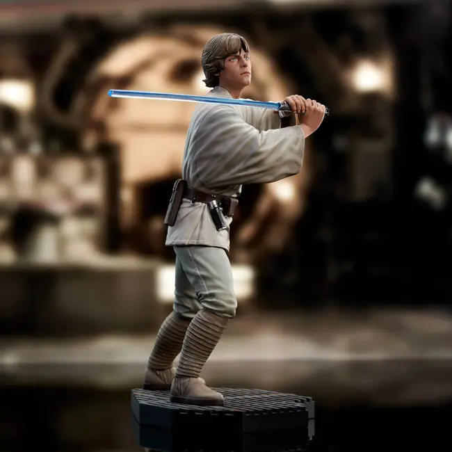Star Wars Episode IV Milestones Statue 1/6 Luke Skywalker (Training) 30 cm