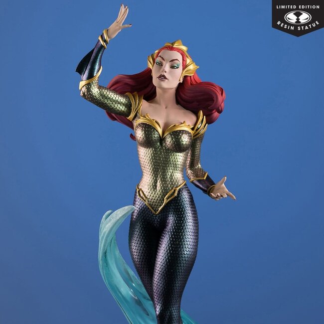 DC Direct Cover Girls Statue 1/8 Mera von J. Scott Campbell 26 cm