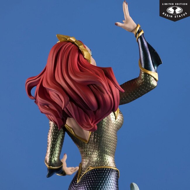 DC Direct Cover Girls Statue 1/8 Mera von J. Scott Campbell 26 cm