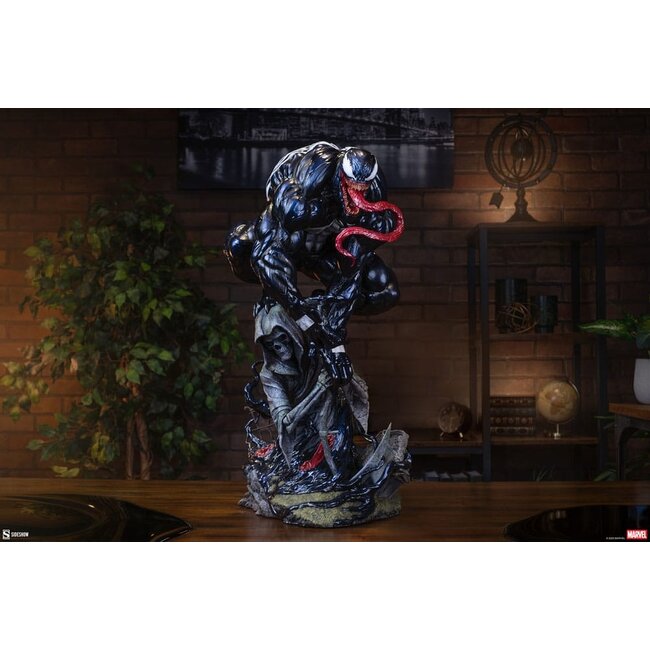 Marvel Premium Format Statue Venom 59 cm
